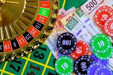 Roulette wheel spin at super slot live table